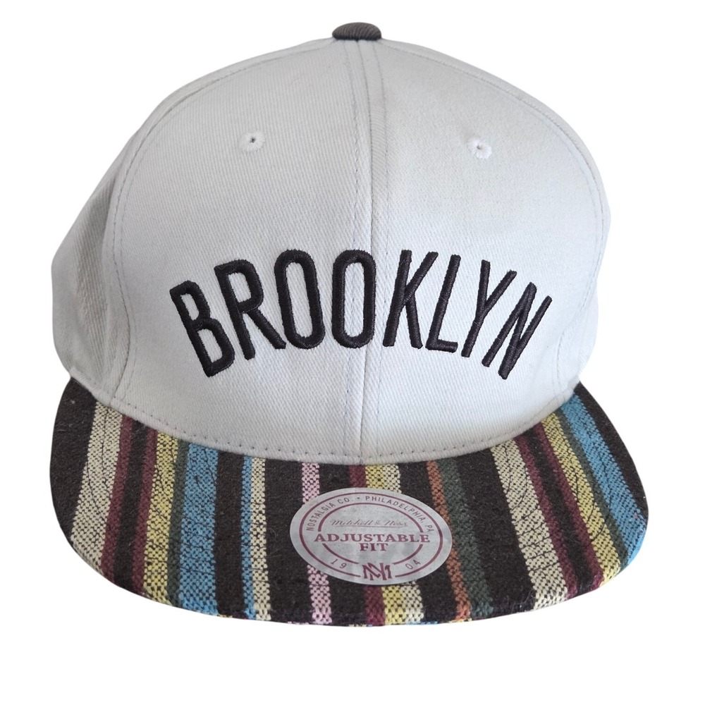 Mitchell & Ness Brooklyn Adjustable Snapback Hat‎ Cap Striped Bill